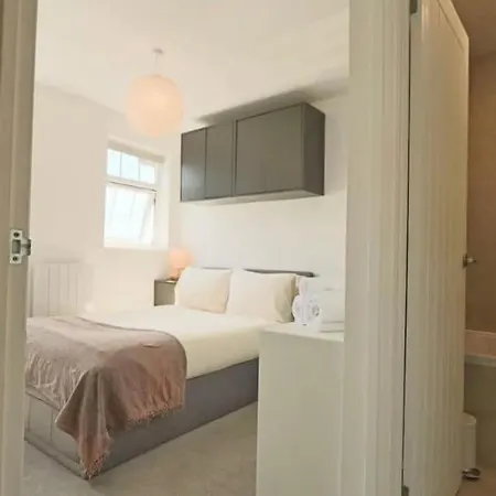 Cute 1 Bedroom Flat In Clifton 公寓 布里斯托